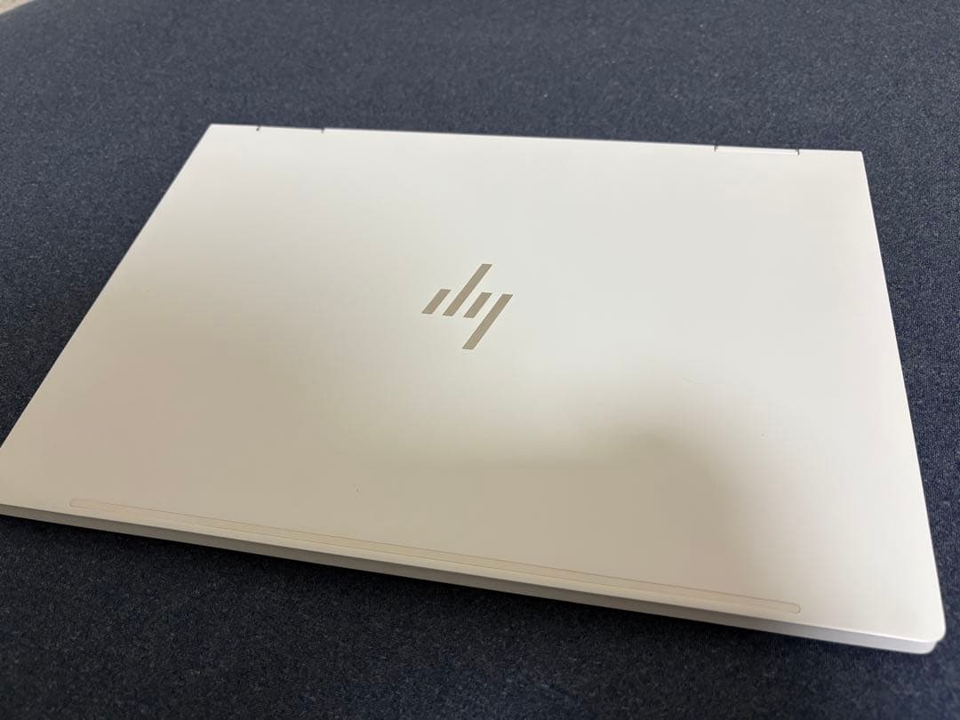 【美品】HP ノートパソコン HP ENVY x360 13 セラミックホワイト