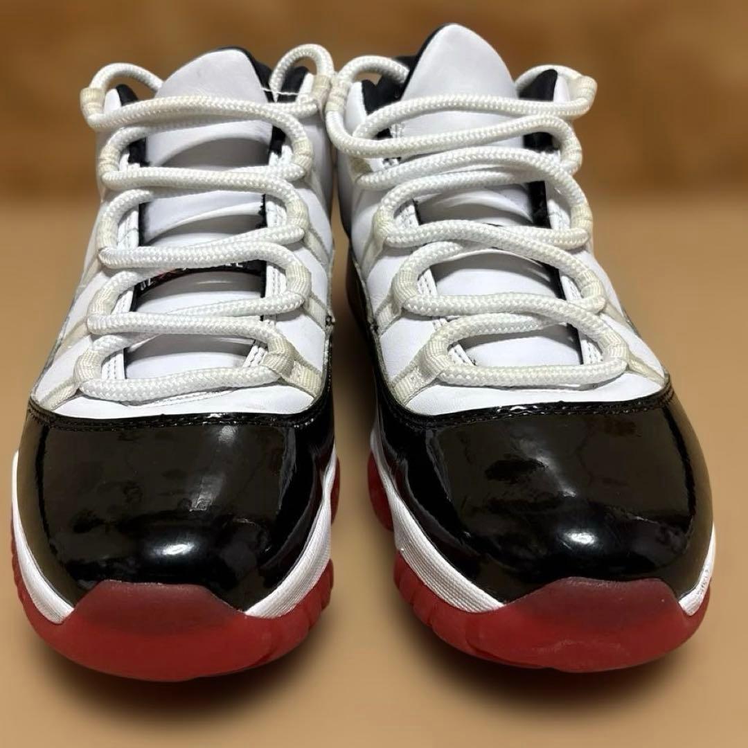 Air Jordan 11 Low ホワイト/ブラック/レッド