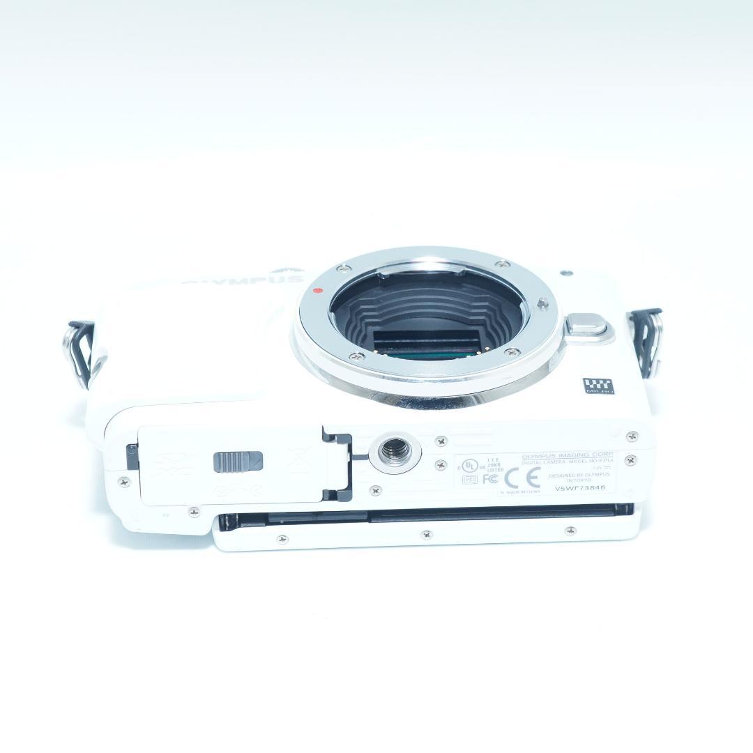 ♪タッチパネル！簡単キレイに自撮り♪★オリンパス E-PL6