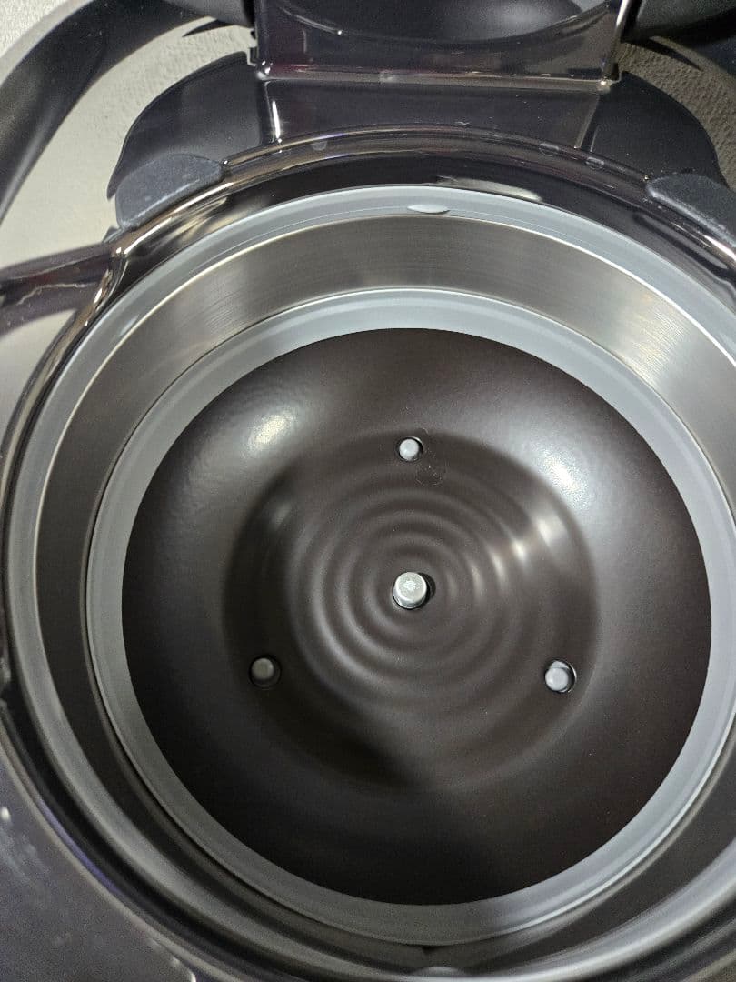 超美品　タイガー土鍋可変圧力IH炊飯器 ご泡火炊き 液晶タッチパネル