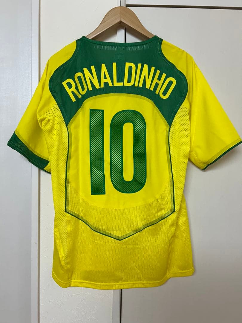 【正規品】ブラジル代表復刻ユニフォーム ロナウジーニョ インポートMサイズ