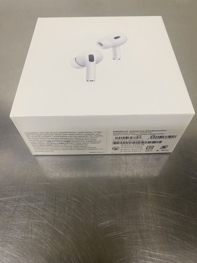 さ*ぶ様 AirPods Pro 第2世代 MQD83J/A Apple 箱・付