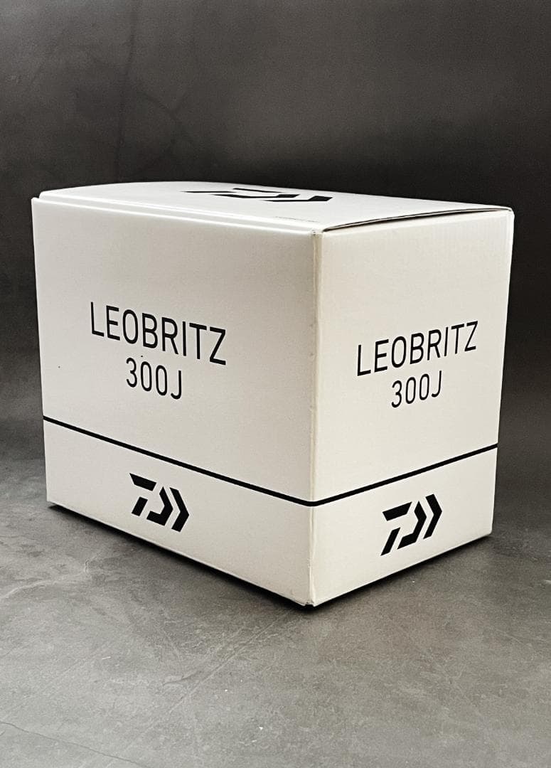 ほぼ未使用！ダイワ 電動リール レオブリッツ 300J 右ハンドル 23年モデル