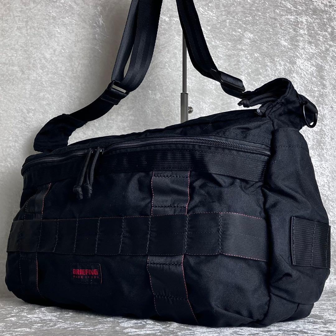 完売品 ブリーフィング フライトライト クーリエ ショルダーバッグ