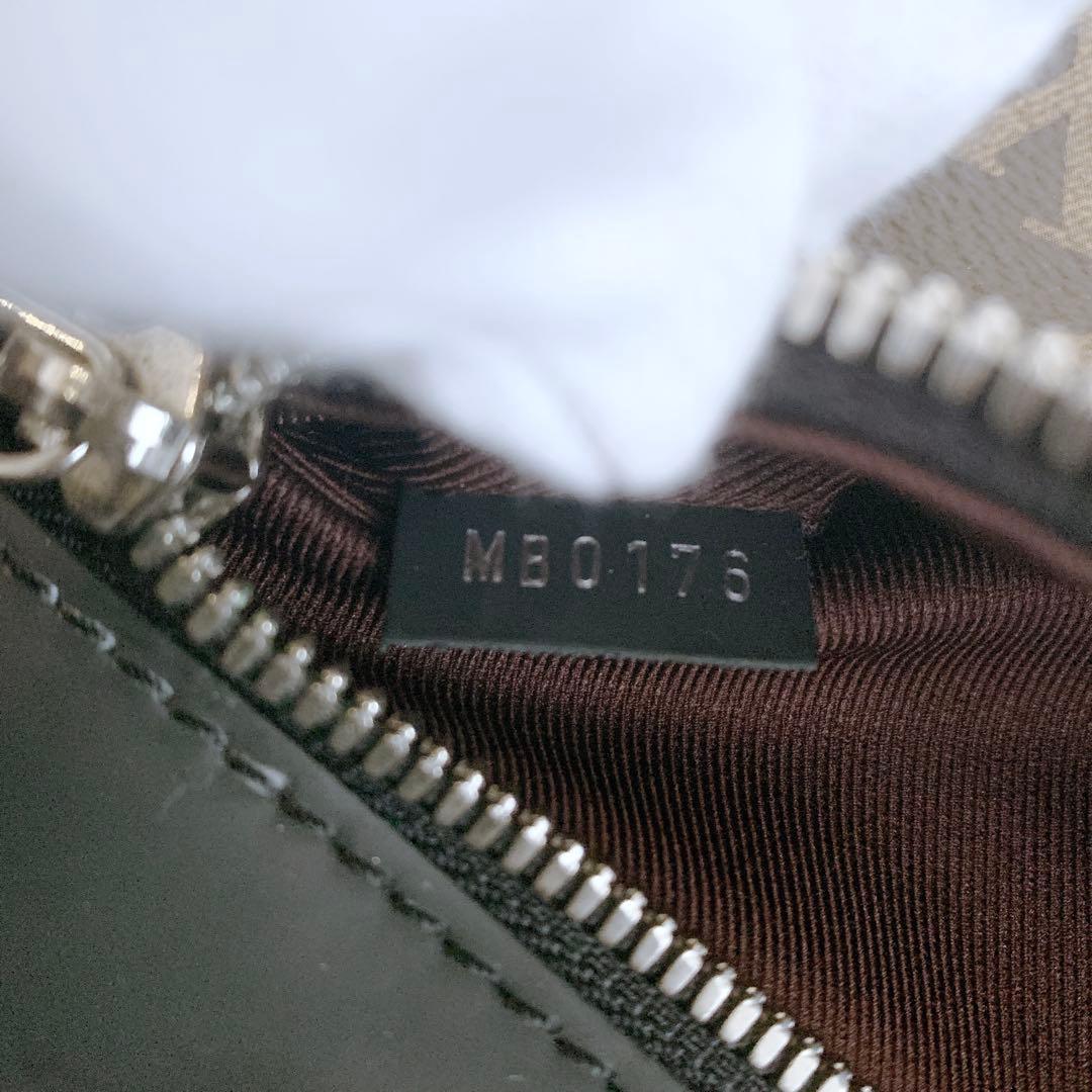 極美品 ♪ ルイヴィトン モノグラム マカサー ポルトドキュマン ジュール A4