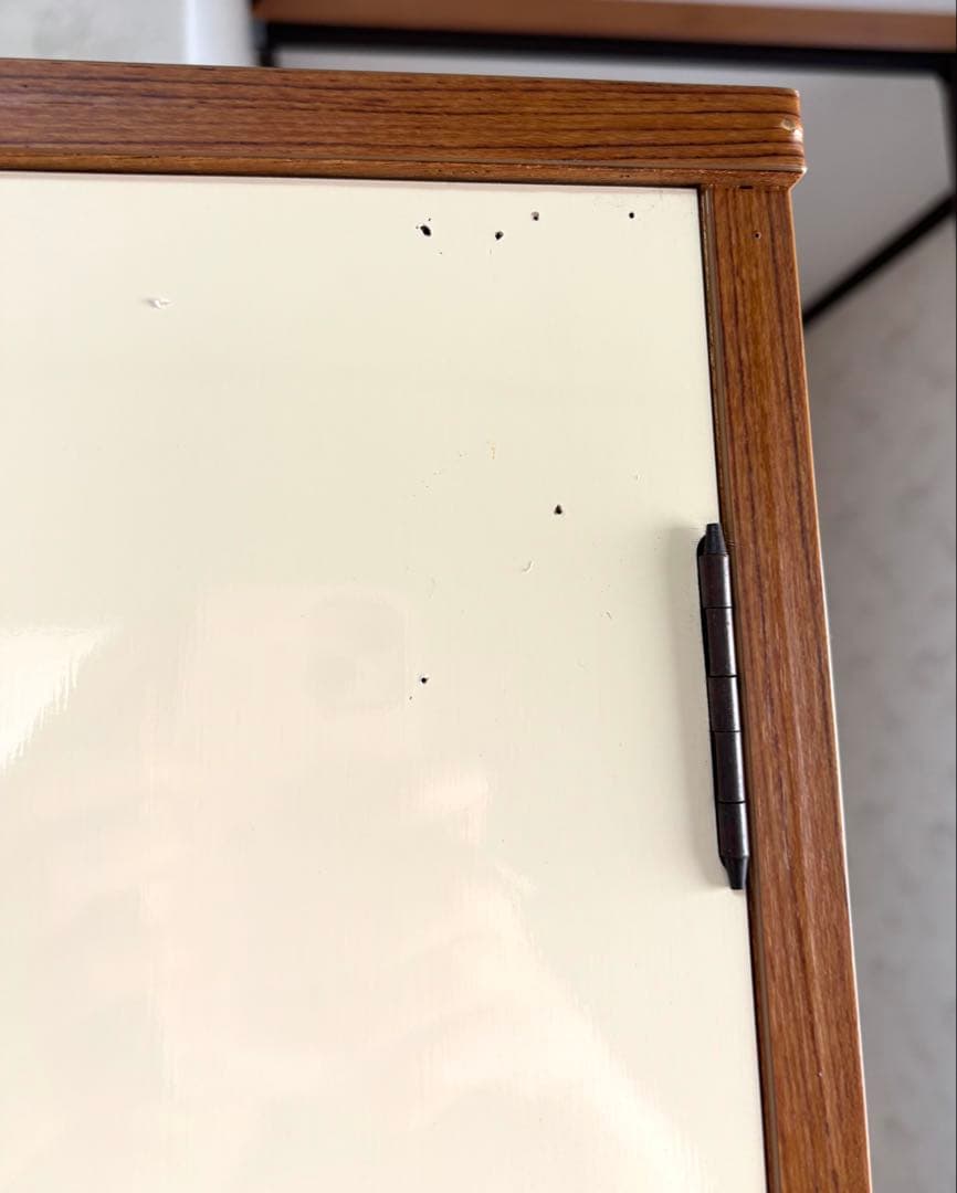 最終お値下げ！木製洋服ダンス　オフホワイト　シンプル　平成レトロ