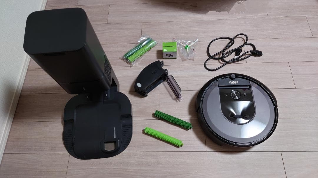 iRobot Roombaルンバ i7+ ロボット掃除機