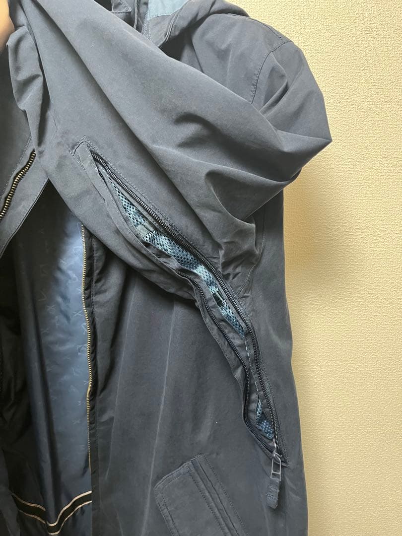 【美品】Burton ネイビー ジャケット フード付き