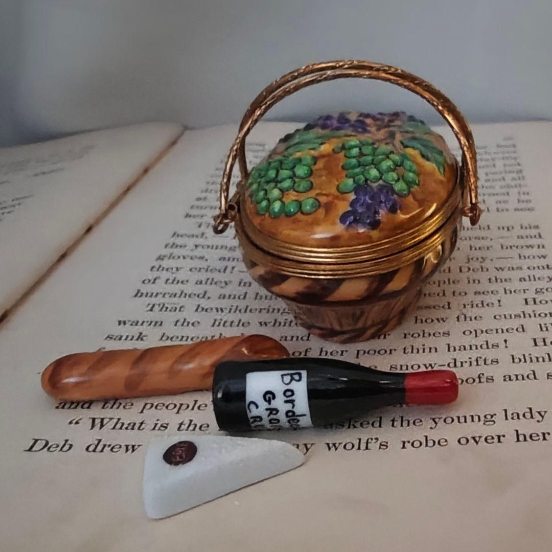 限定生産リモージュボックス　ぶどうがいっぱいのピクニックバスケット　フランス製