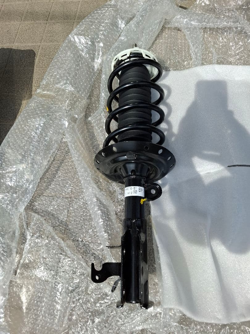 【値下げ】ホンダ フィット RS GE8 サスペンションキット(一式) 新車外し