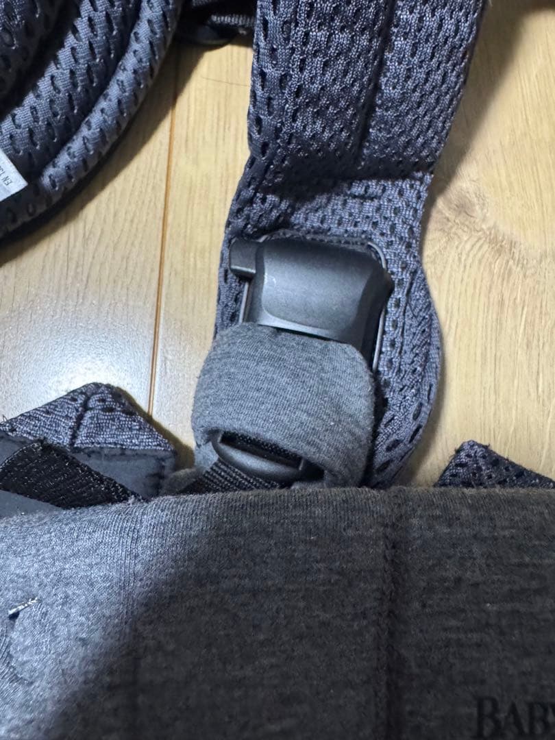 美品！BABYBJRN BABY CARRIER HARMONY