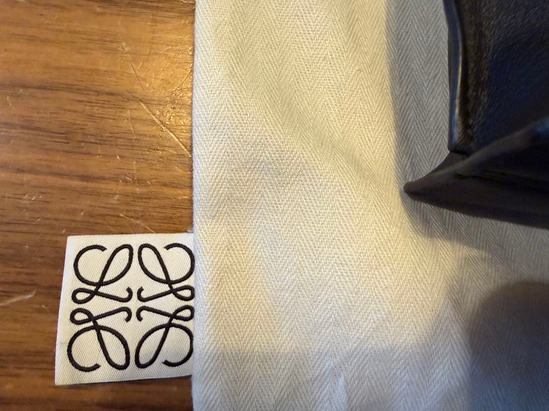 LOEWE ロエベ Tポーチ ショルダーバッグ