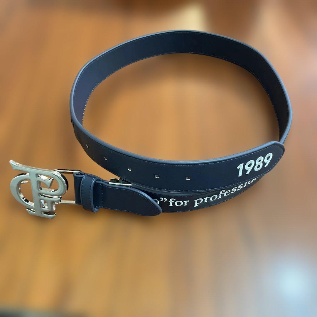 美品 PEARLY GATES パーリーゲイツ ロゴバックル ベルト ネイビー