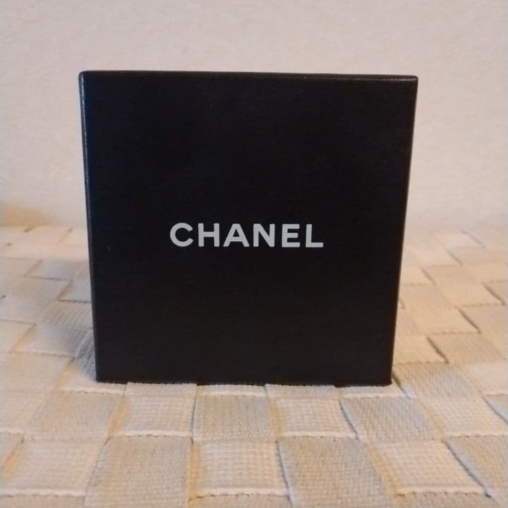 CHANEL　ヴィンテージシャネル細ベルト