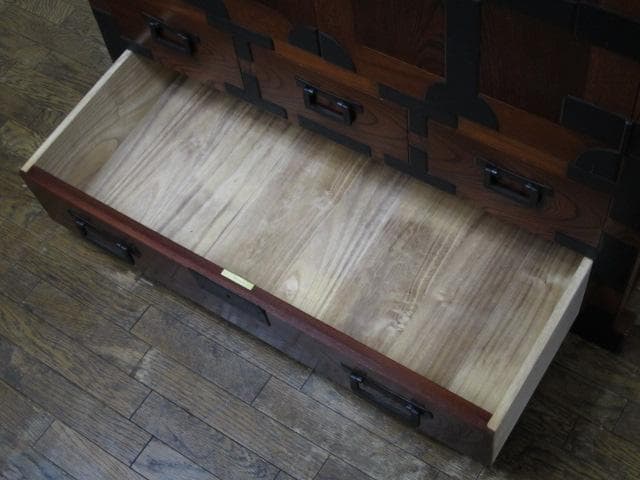 美品 最高峰 松本民芸家具 欅 無垢材 帖タンス（拭き漆仕上）定価約200万円