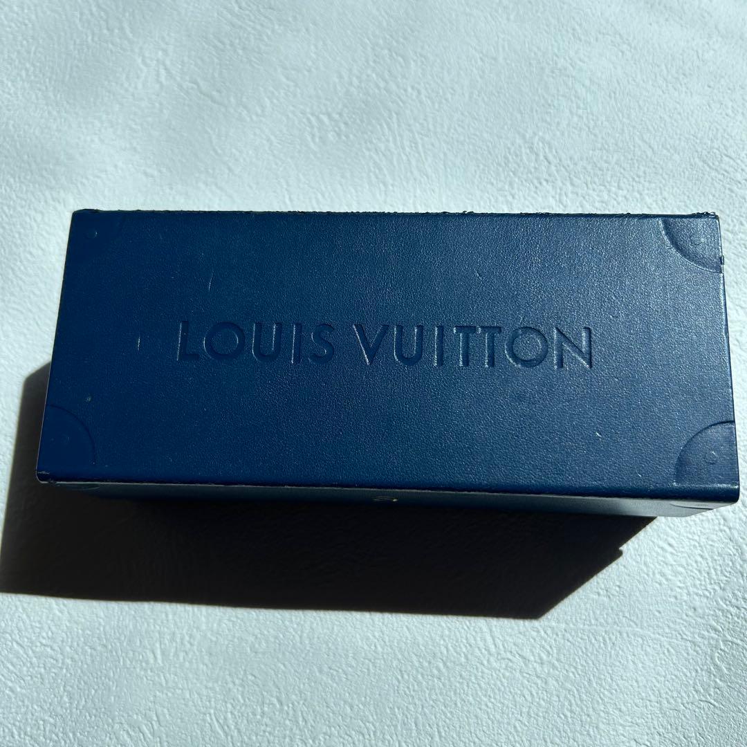【LOUIS VUITTON 】スタッズ付き サングラス ザパーティー
