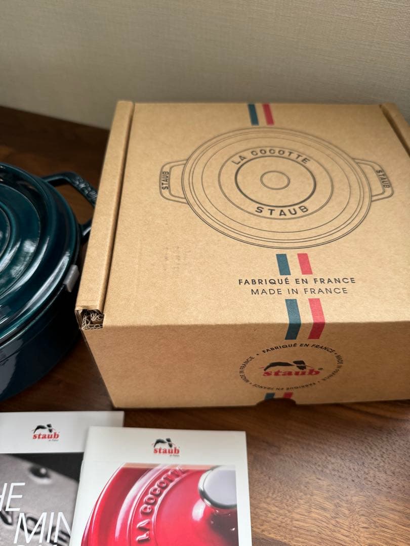 【新品未使用】STAUB ココットラウンド 18cm ラ・メール　希少カラー