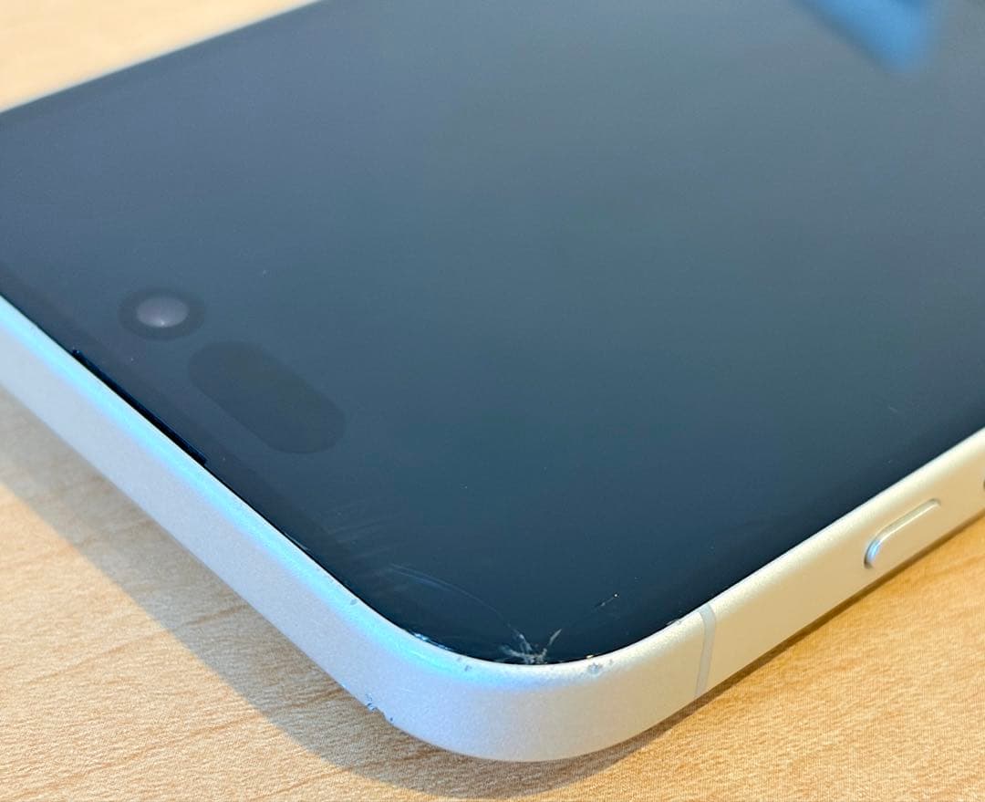 iPhone16 無印 ホワイト 本体 箱付き