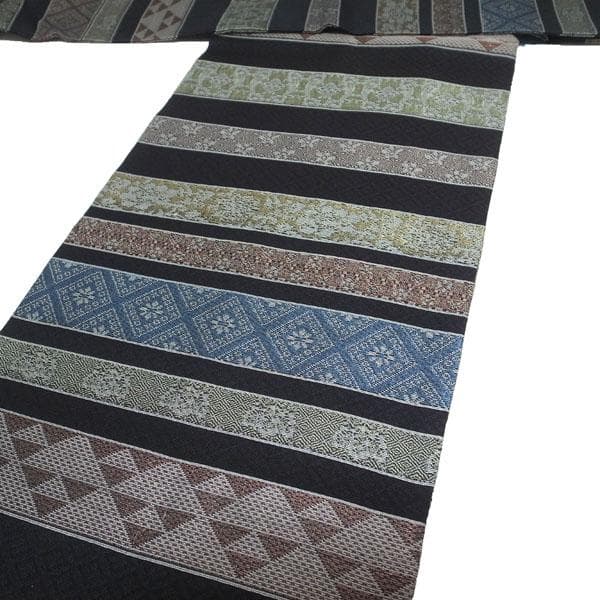 名古屋帯 九寸 京都 西陣 全通織 黒 濃赤紫 花唐草 横段 中古 kp2018