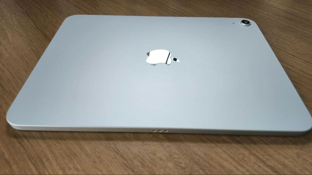 iPad A16 128GB シルバー wifi ケースとペン