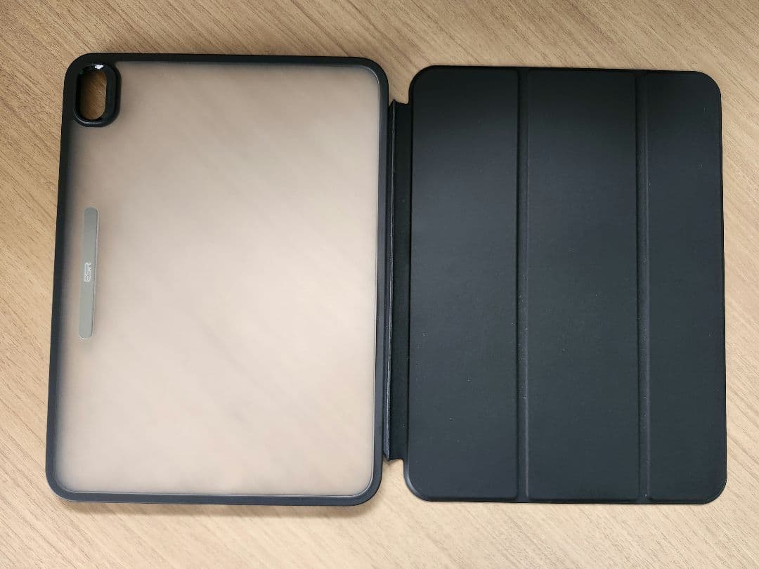 iPad A16 128GB シルバー wifi ケースとペン