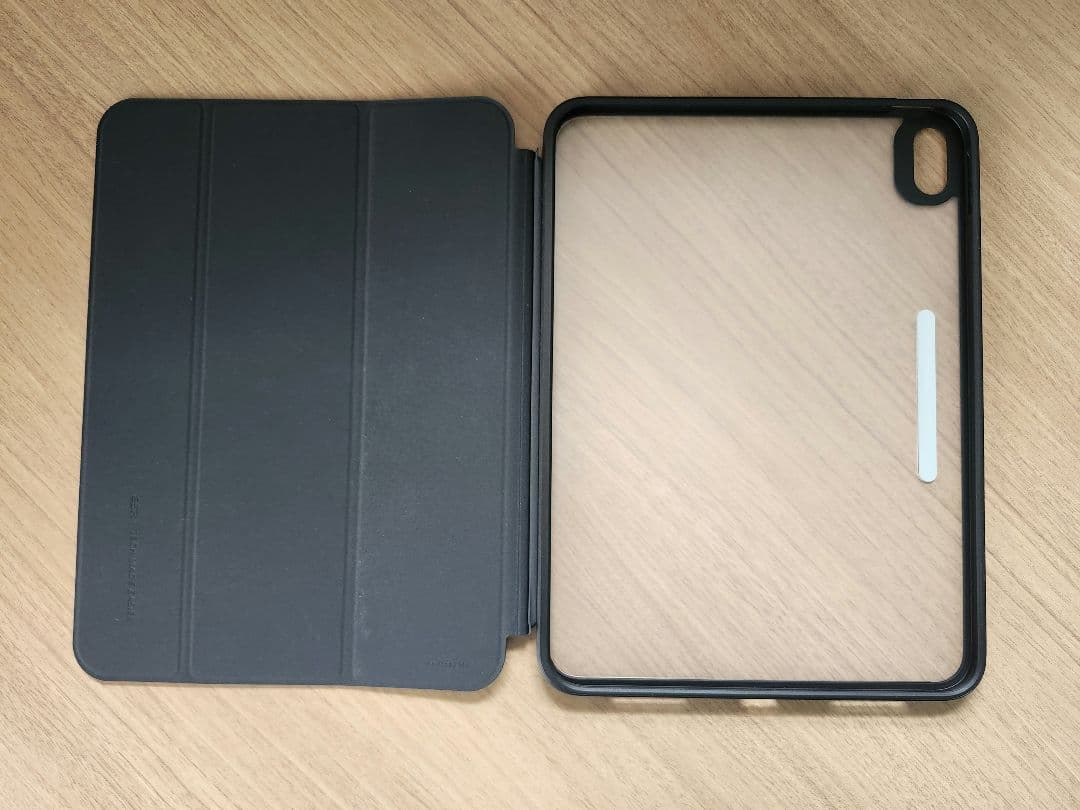 iPad A16 128GB シルバー wifi ケースとペン