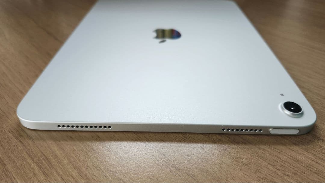 iPad A16 128GB シルバー wifi ケースとペン