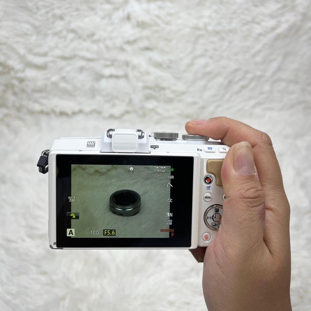 【美品✨】OLYMPUS PEN Lite E-PL7 40-150mm