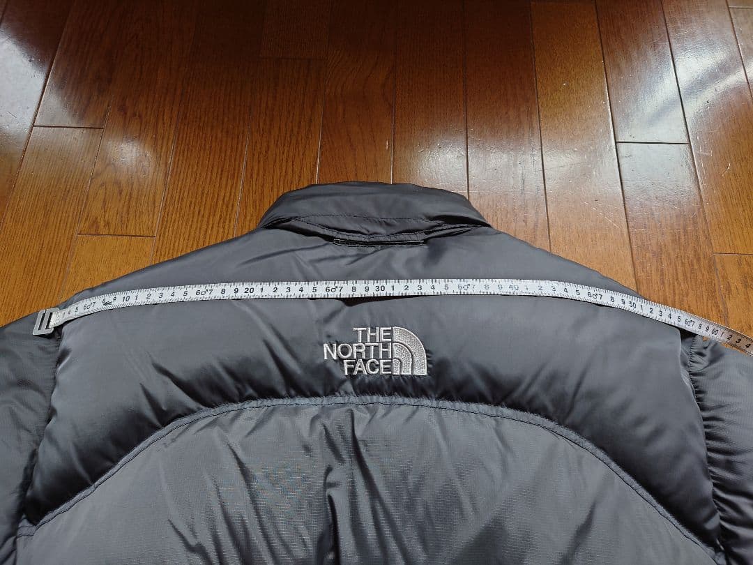 ノースフェイス.ヌップシダウンジャケット　 Ｌサイズ(ガンメタグレー)