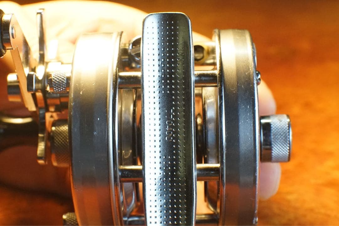 ABU アンバサダー 4500C メンテ済 フレーム修正済