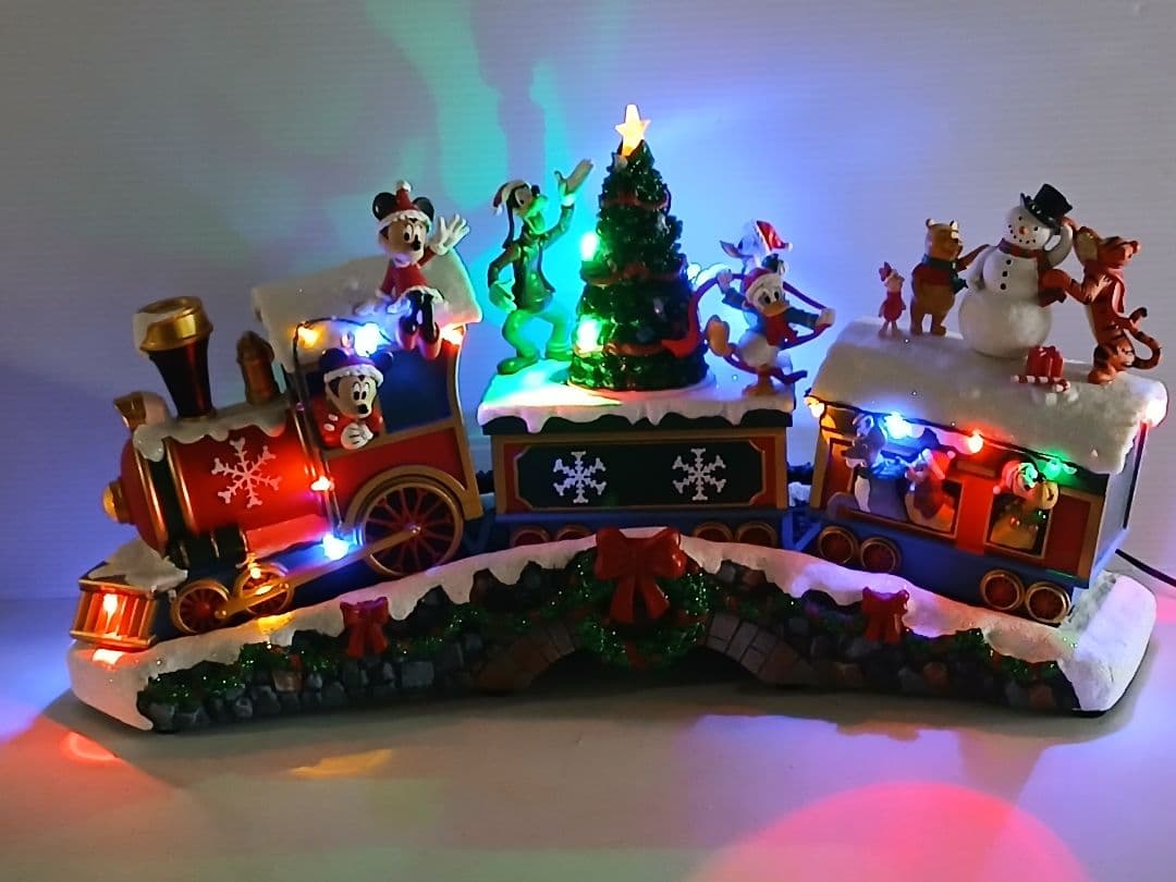 ディズニー　クリスマストレイン　サウンド付き、クリスマス飾り　照明LED