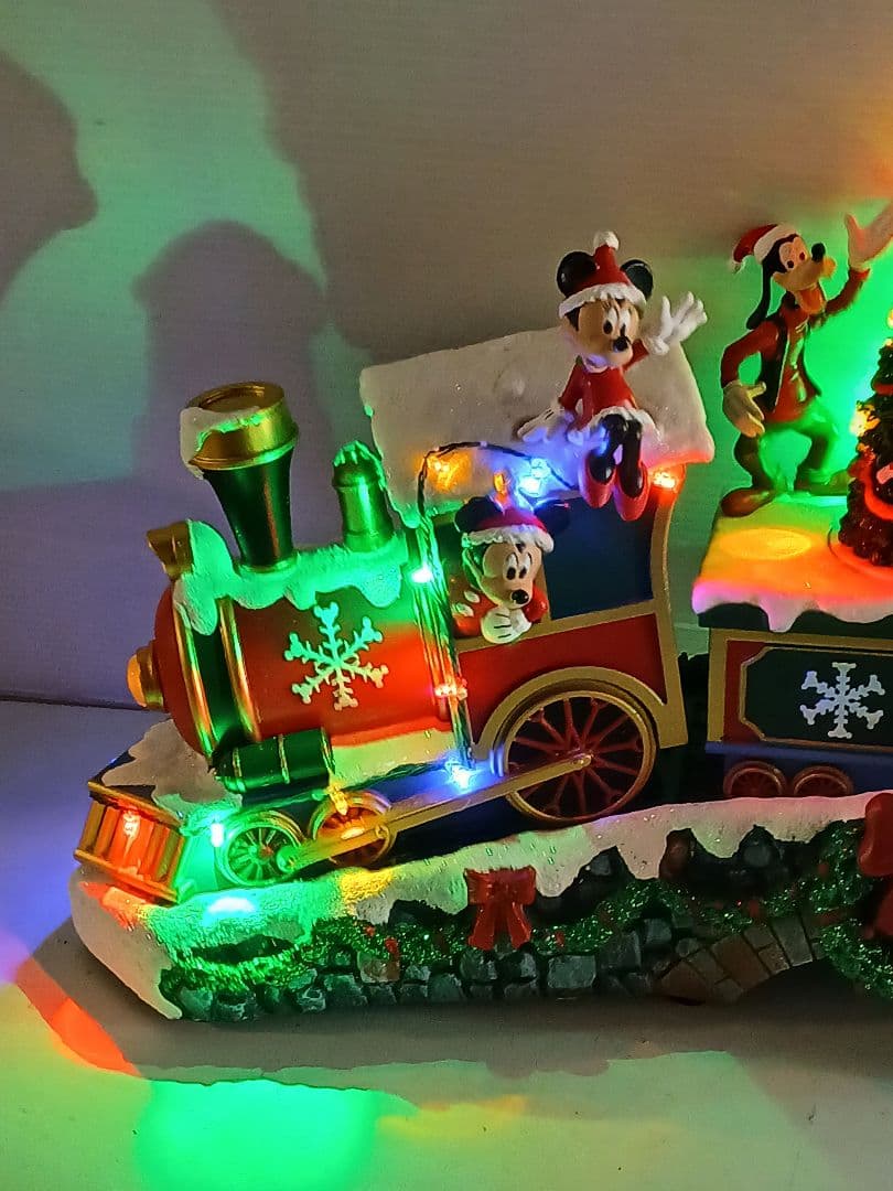 ディズニー　クリスマストレイン　サウンド付き、クリスマス飾り　照明LED