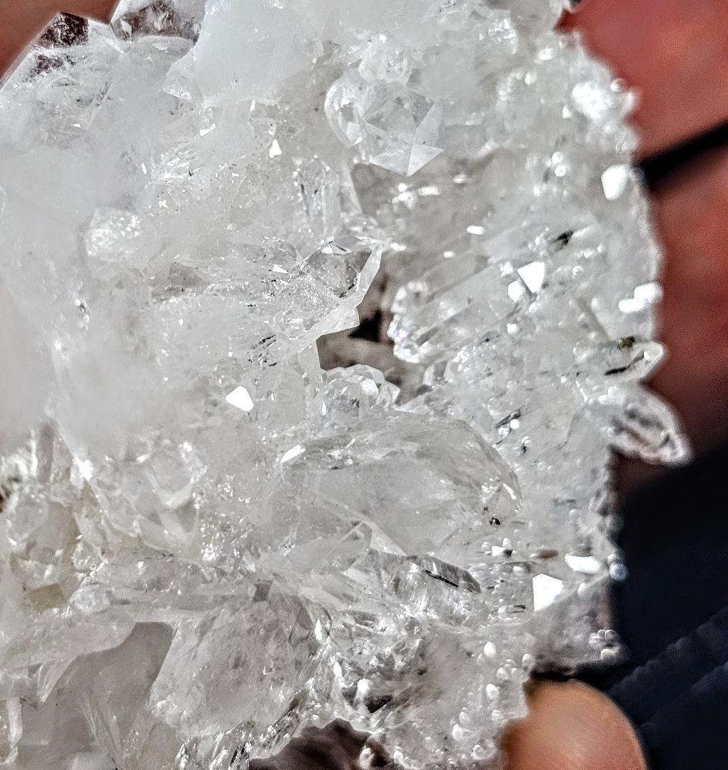 SSS級‼️龍穴あり‼️幻のゼッカデソーザ産水晶クラスター