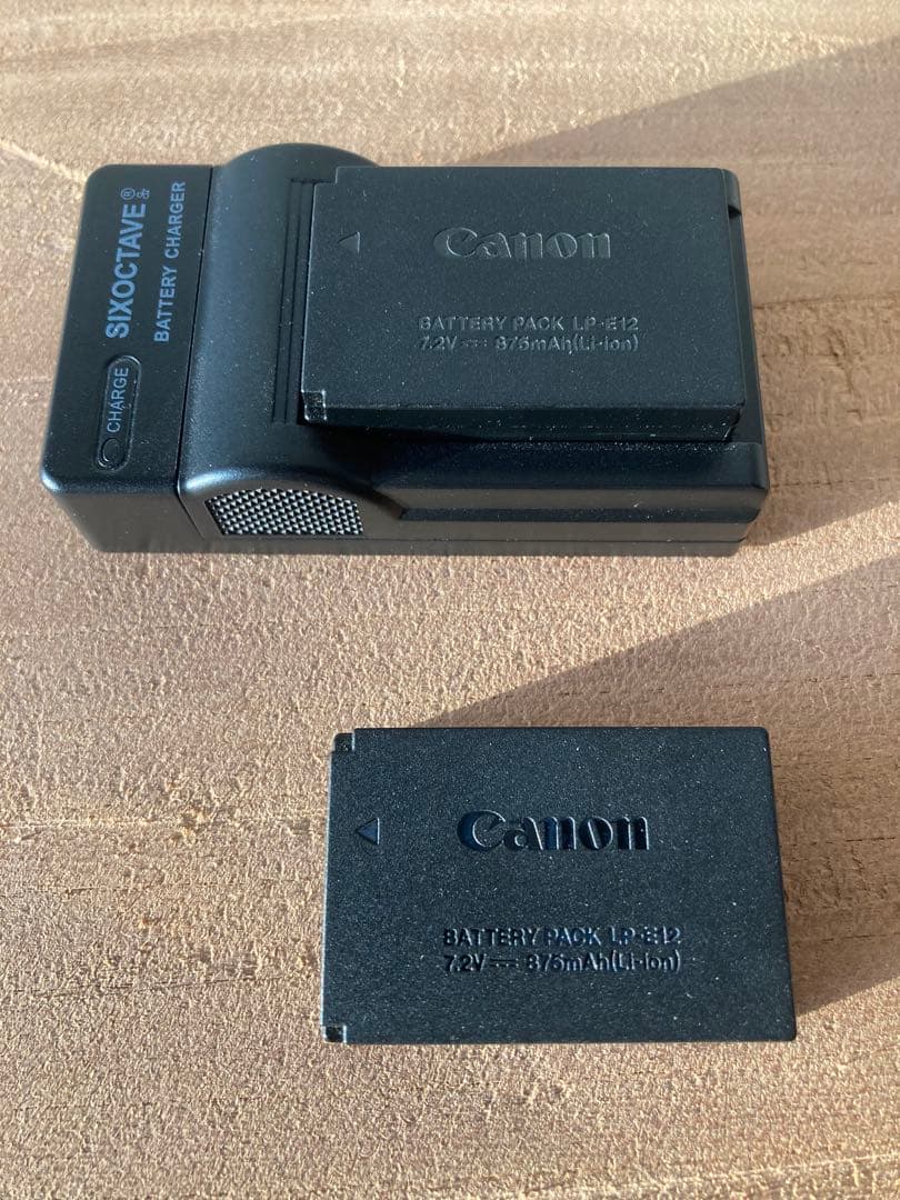 Canon EOS kissＸ7 レンズ4本とストロボ付