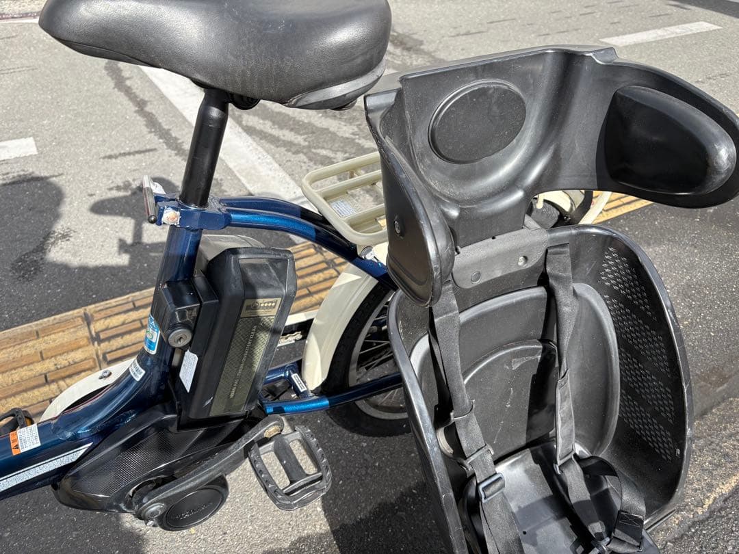 中古20㌅YAMAHA電動アシスト自転車　12.8Ah 大阪　008番