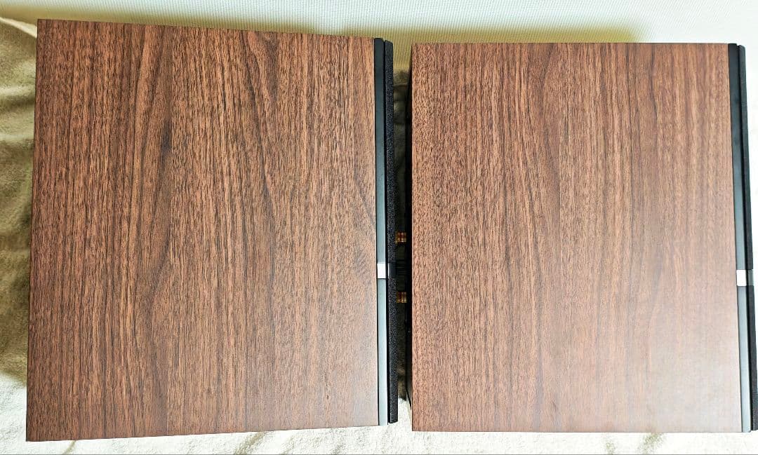 良品 KEF ケーイーエフ Q300 ブックシェルフスピーカー スタンド付き