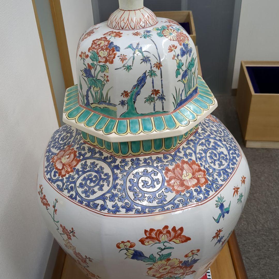 柿右衛門様式沈降壺