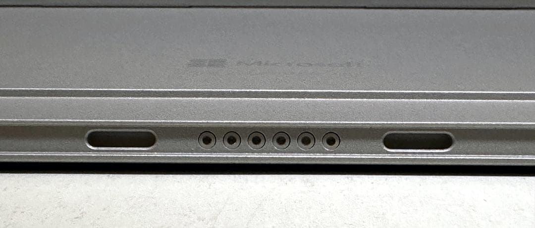 Microsoft Surface Pro5 i5 メモリ8G SSD256GB