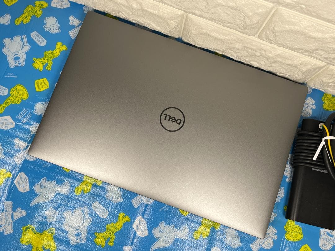 Precision 5550 超美品 UHD+ 15.6型 タッチ 限定品