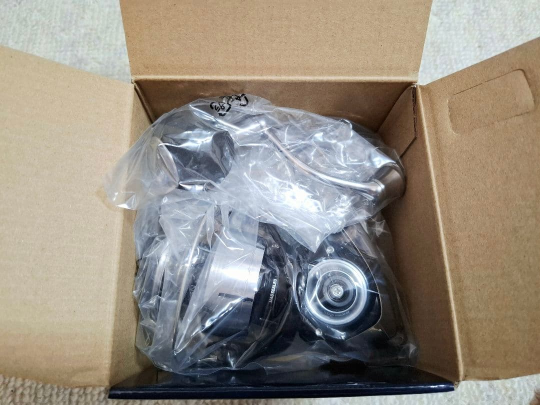 ダイワ スピニングリール 23 レグザ LT5000-CXH スピニングリール