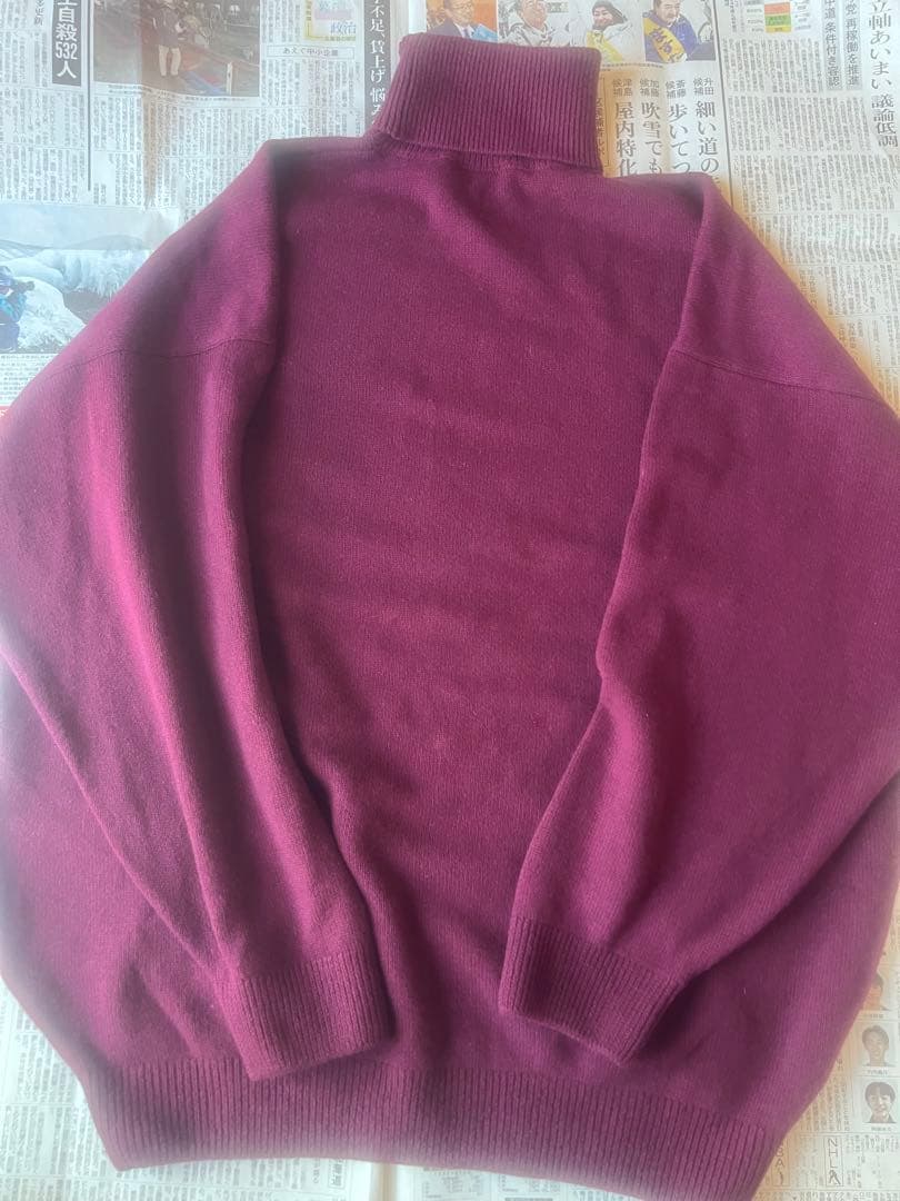 バレンシアガ　セーター