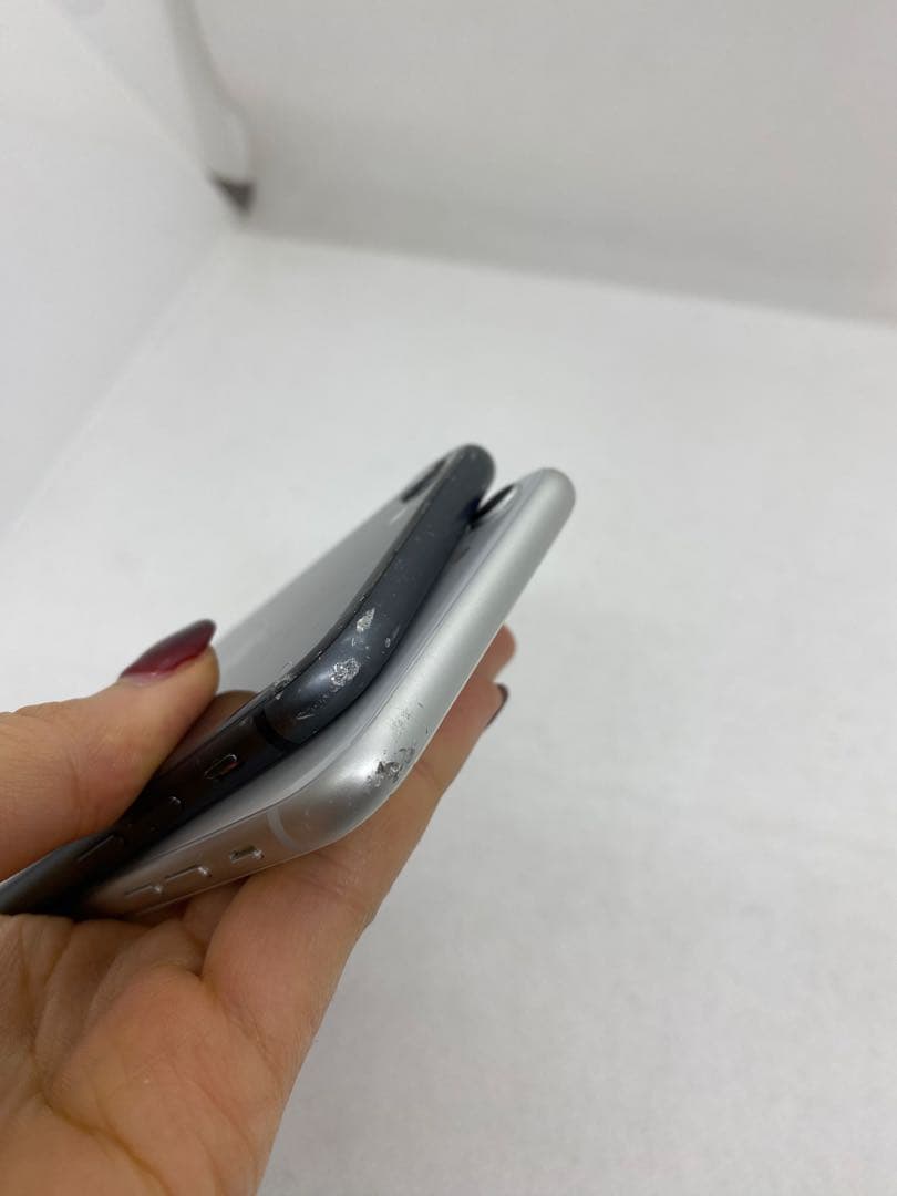セット2台 Iphone 8 64GB Sim フリー
