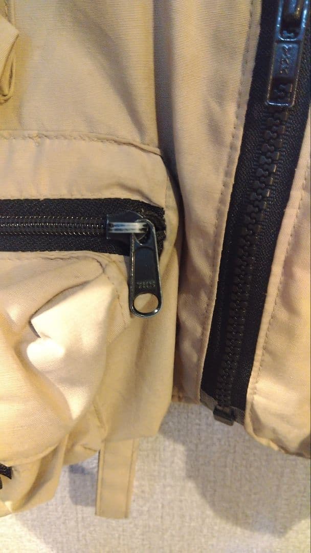 Simmsヴィンテージマスターベスト斜めロゴ