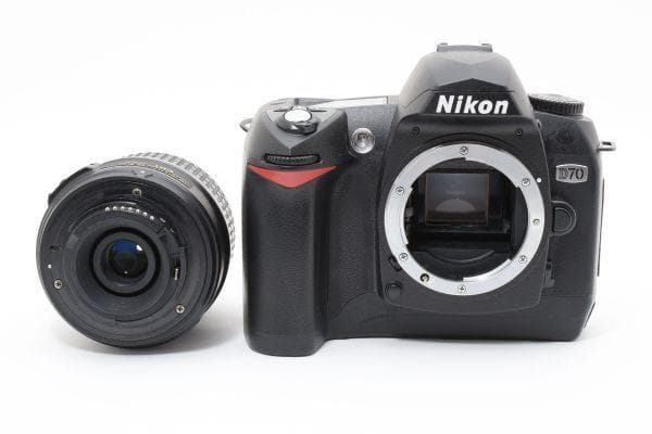 ★美品★ニコン D70 AF-S DX 18-55mm #564543