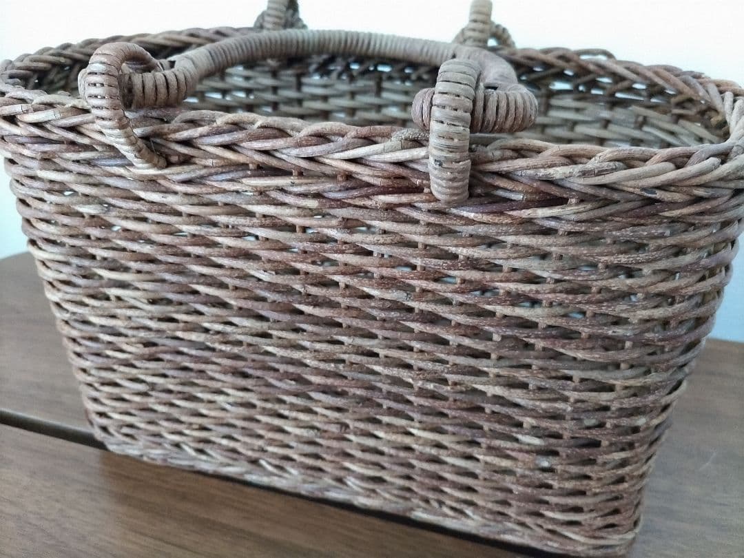 青森　宮本工芸　あけびカゴバッグ