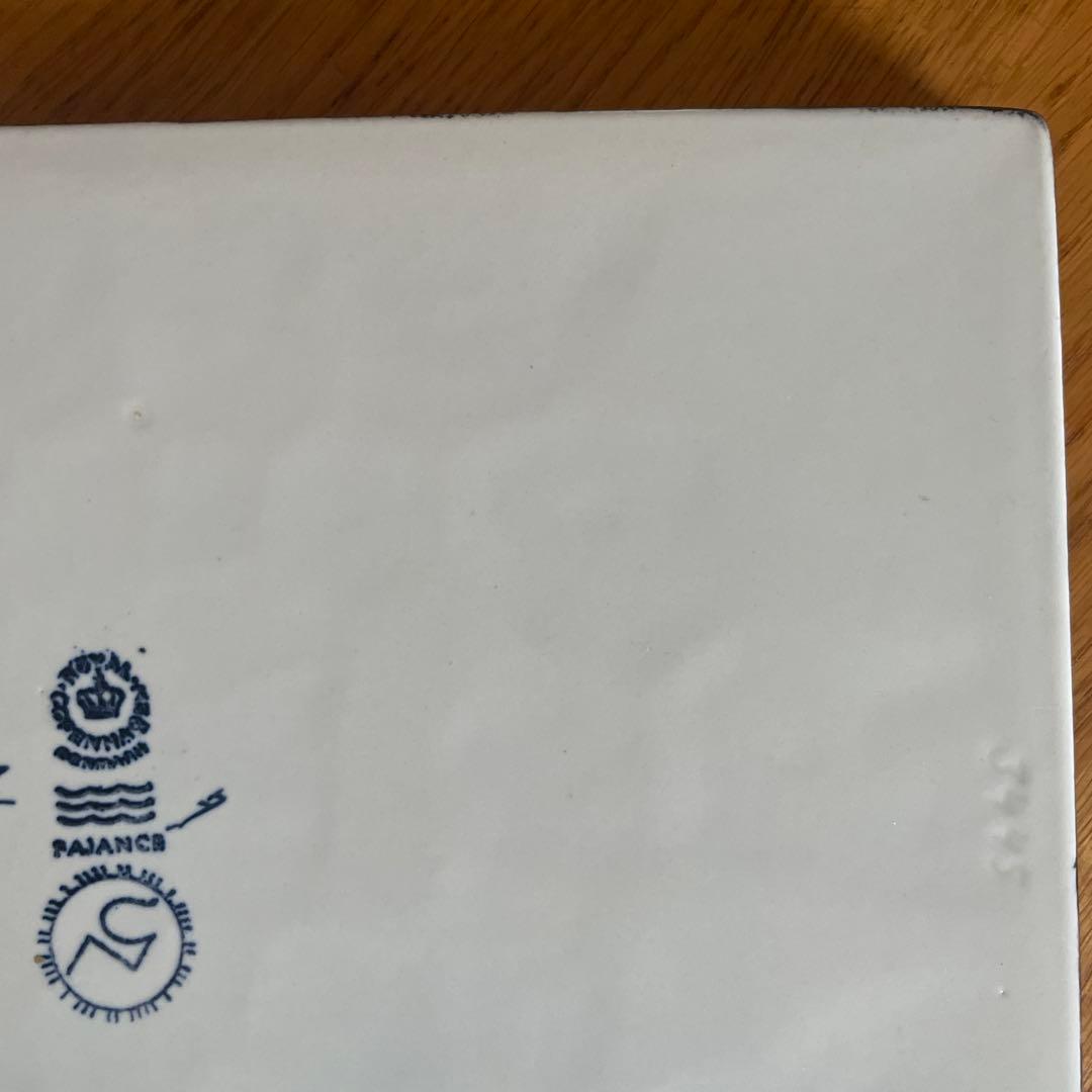 【美品】ロイヤルコペンハーゲン　大判絵皿　ニルス・トーソンデザイン