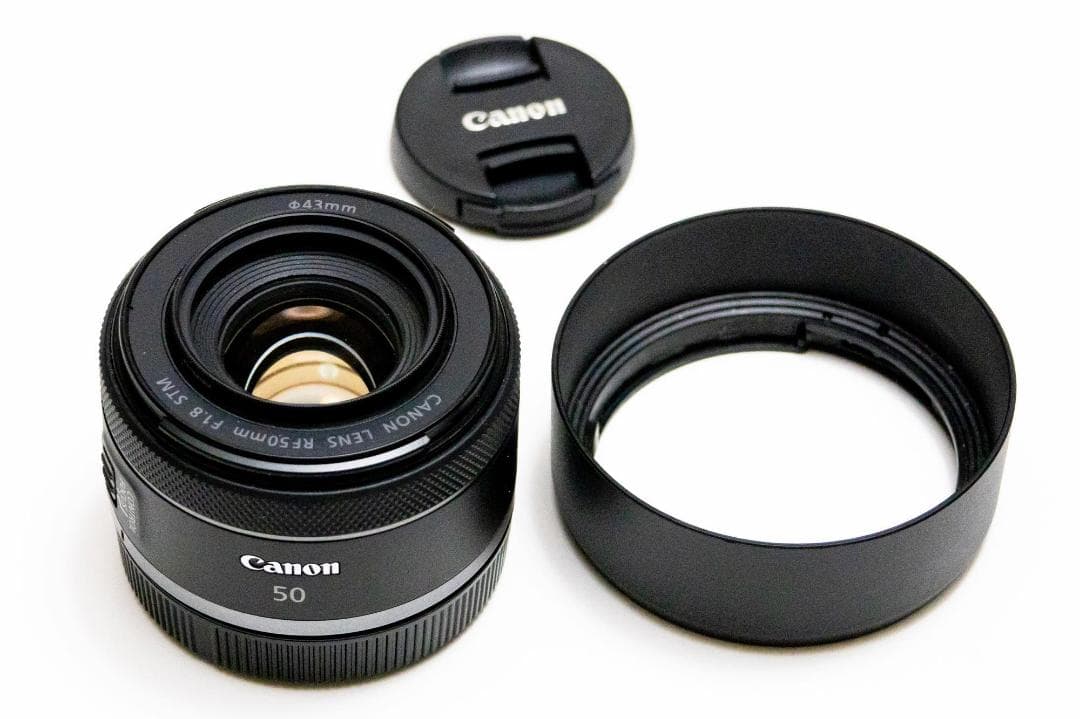 Canon キヤノン EOS R5 + RF50mm F1.8 （別売フード付）