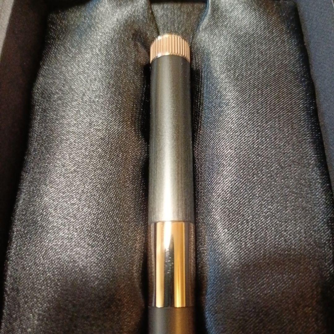 ロメオ.no3　アプリコットゴールド　ガンメタル　ファインブラッシュ　伊東屋