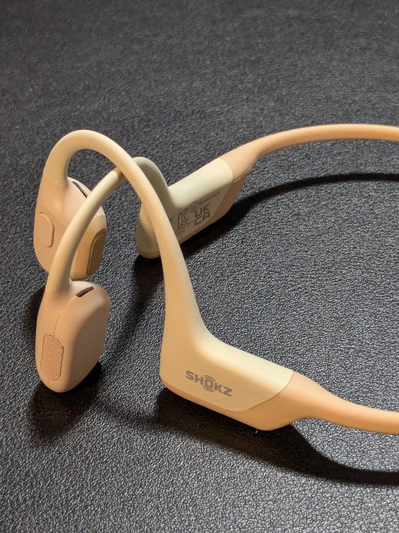 【超美品】SHOKZ OPENRUN PRO 骨伝導イヤホン ベージュ