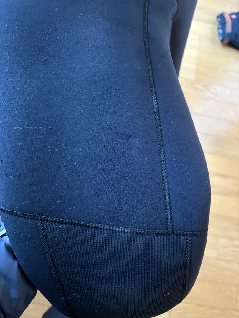 な*い様 AXXE セミドライ5/3mm MLB U-ZIP